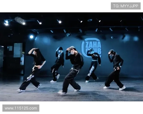 街舞战术解析:探秘北京街舞队的防守与反击体系 街舞战术解析:探秘北京街舞队的防守与反击体系