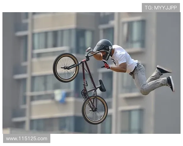 上海极限运动队边路渗透战术解析与实战应用探讨 上海极限运动队边路渗透战术解析与实战应用探讨